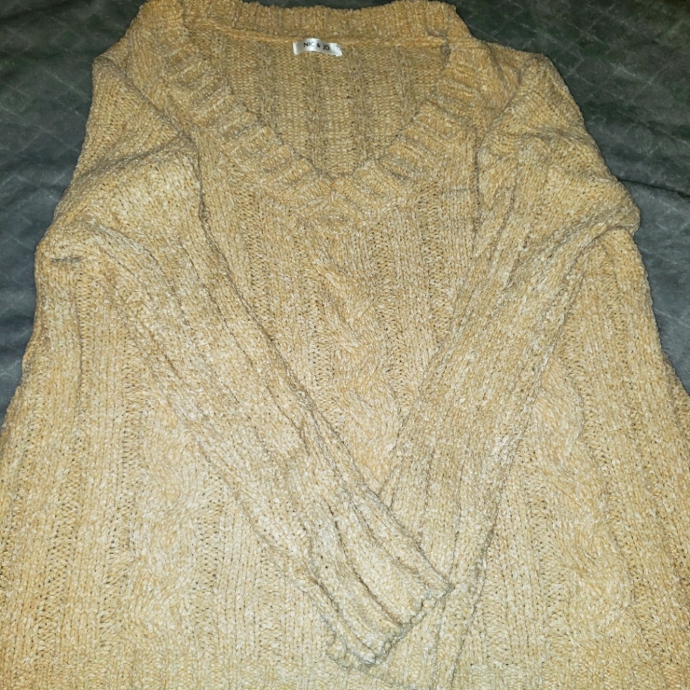 Medium tan sweater